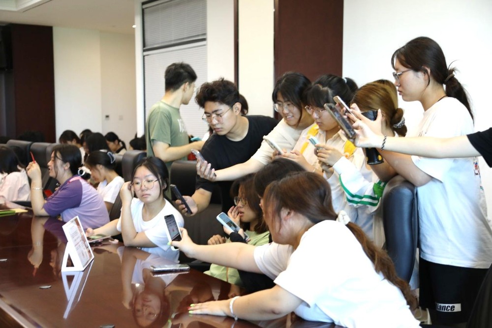 亚洲熟妇无码乱子AV电影