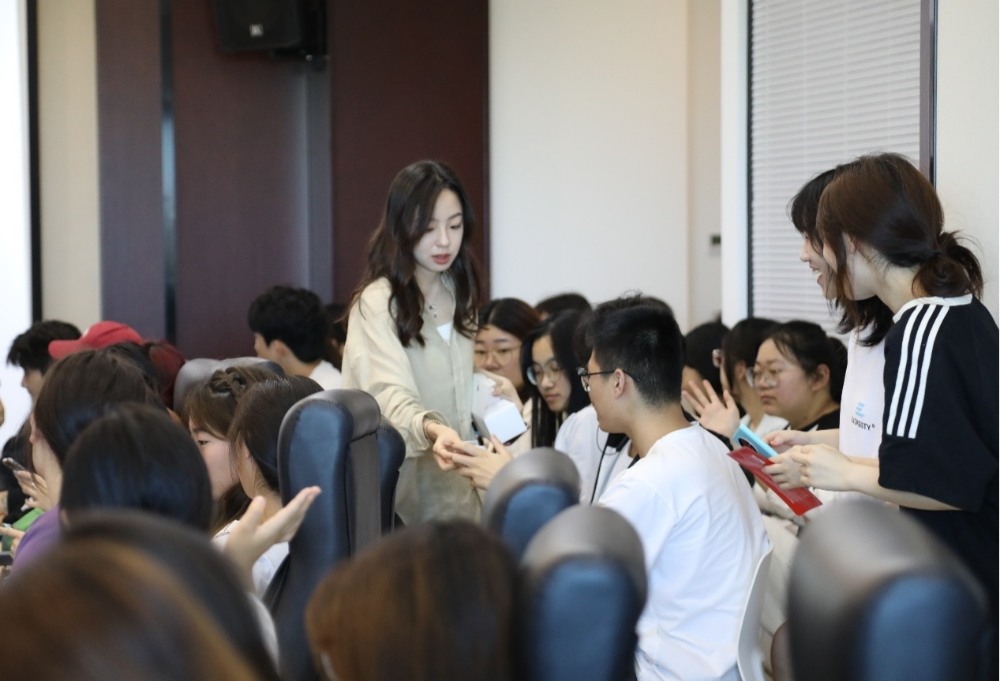 亚洲熟妇无码乱子AV电影