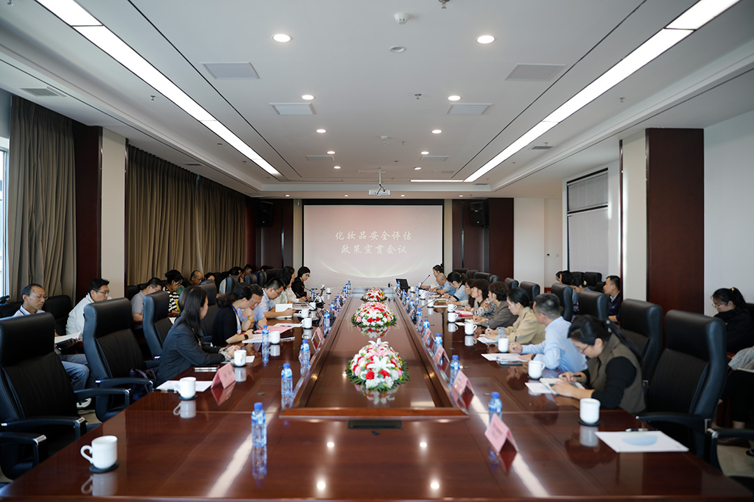 亚洲熟妇无码乱子AV电影